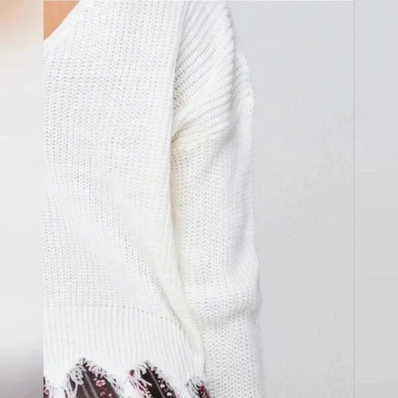 Full Tilt, Size L, Cream Destroyed Sweater - Picture 14 of 16